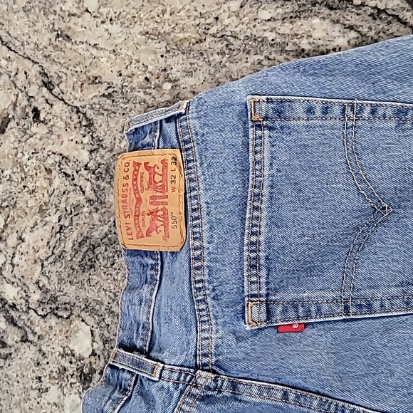 Vintage Levi Dad Jeans, On Trend - Picture 14 of 16